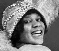 Bessie Smith, 1925
