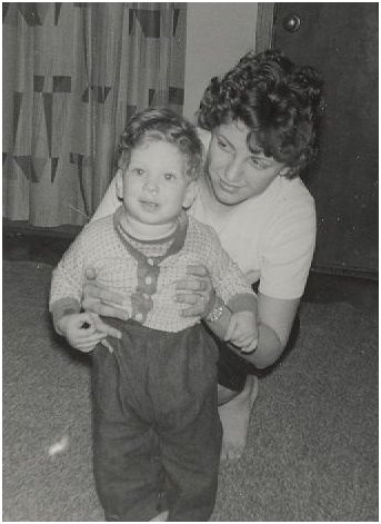 with Aunt Ruthie, 12/27/61